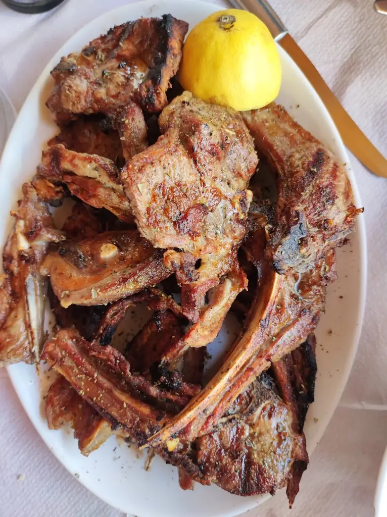 Menu_Ο Λακιώτης_Akraifnía_immagine_5