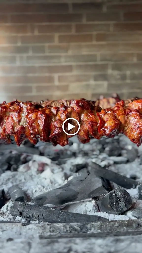 Ο Λακιώτης_Akraifnía_slider_image_2