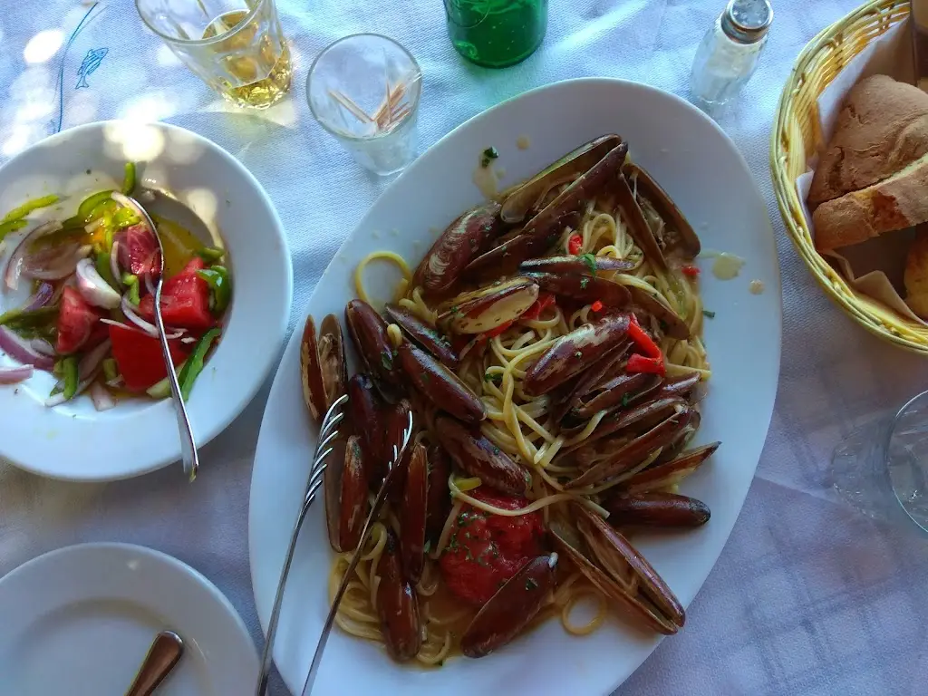 Menü_Kavos_Akraifnía_Bild_5