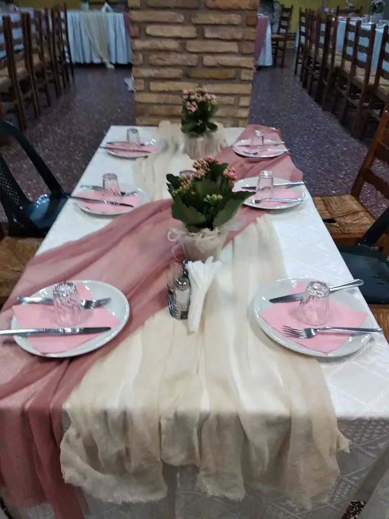 Menu_Ο Χάρης_Akraifnía_image_5