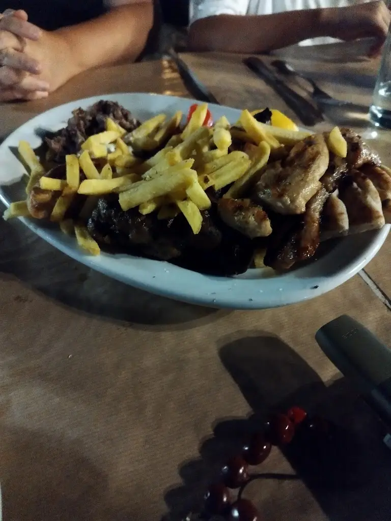 Menu_Piazza Karavos_Alivéri_image_4