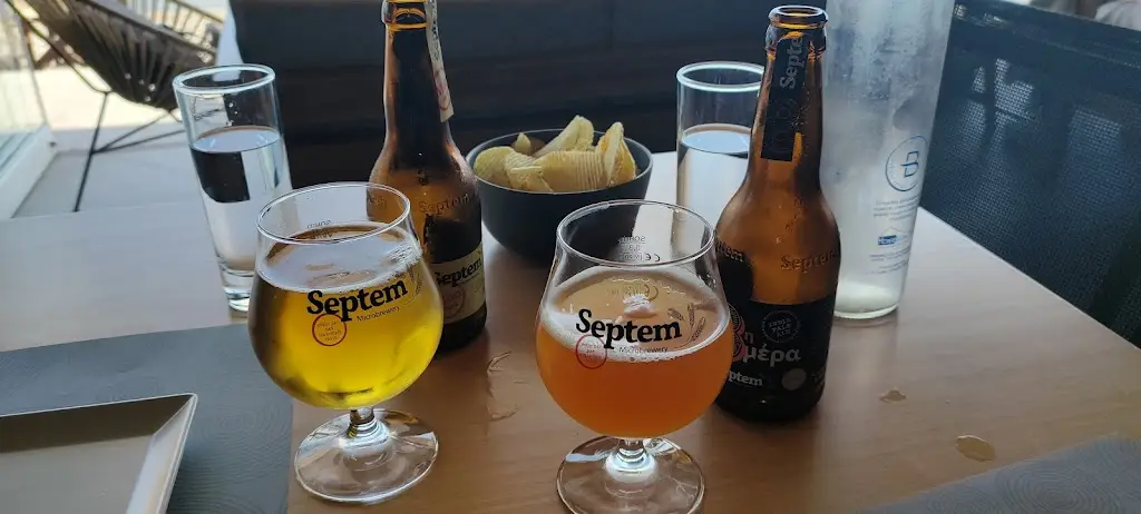 Menü_BALUSE seascape all day bar_Alivéri_Bild_7