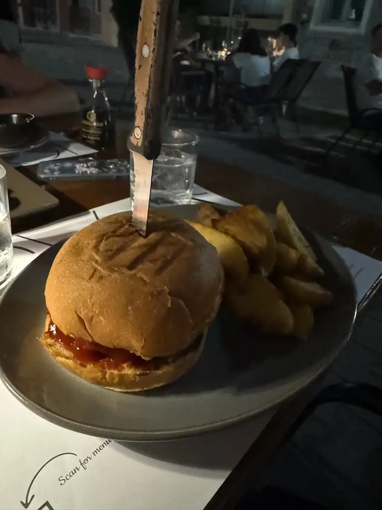 Menu_Novus Cafe - Restobar_Alivéri_image_6