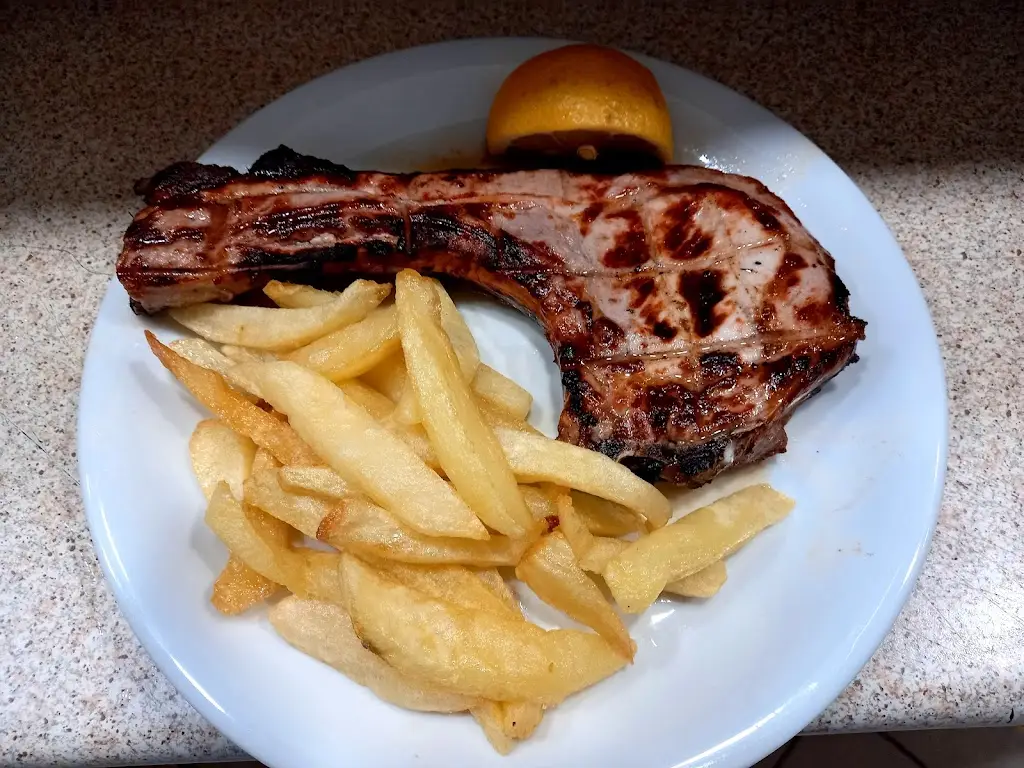 Menü_Το στενό_Alivéri_Bild_4