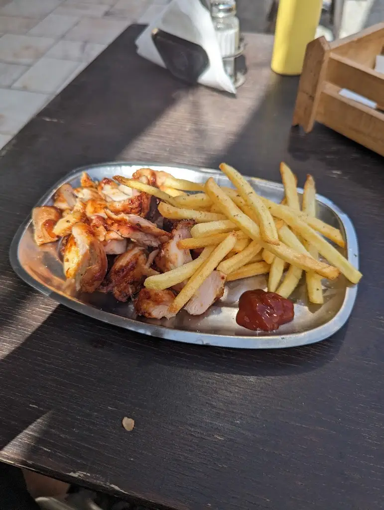 Mases_Alivéri_slider_image_3