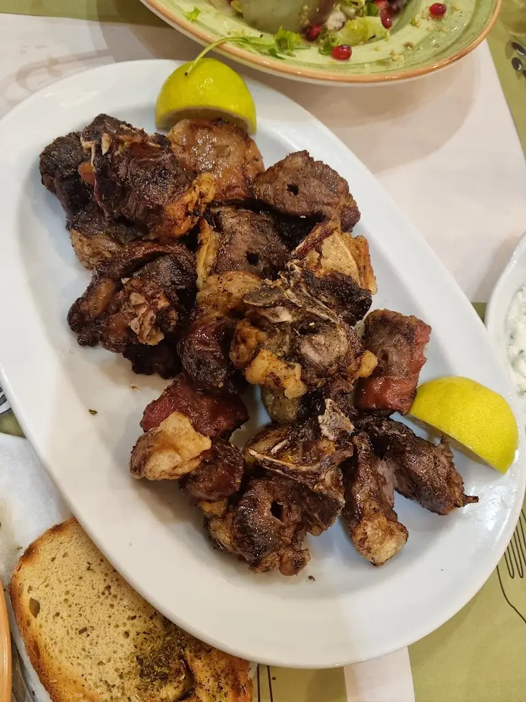 Menü_Elladographia_Ámfissa_Bild_4