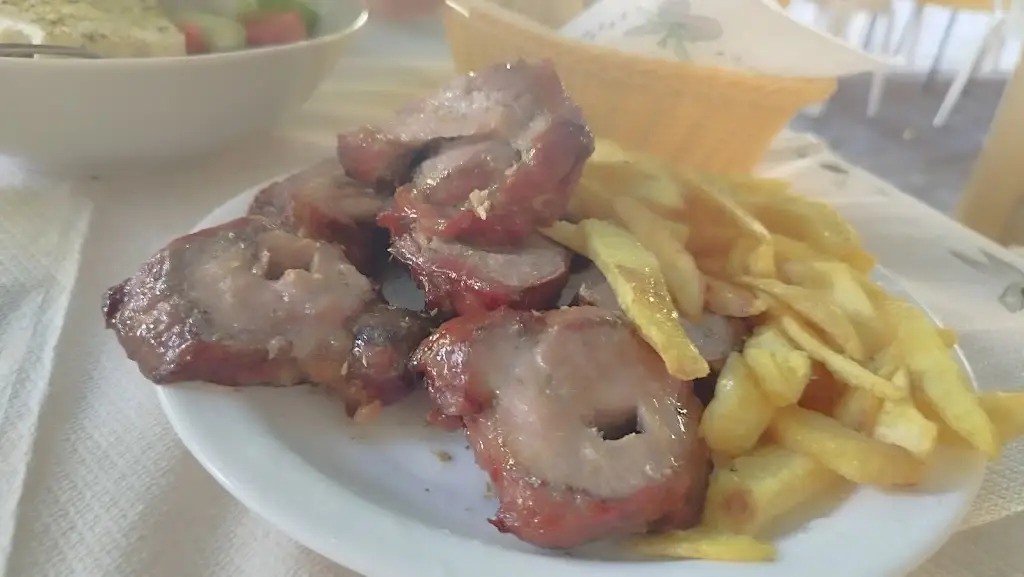 Menü_Salona_Ámfissa_Bild_3