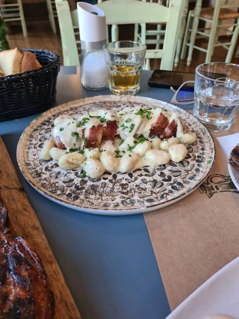 Menü_Mpakalógatos_Ámfissa_Bild_6