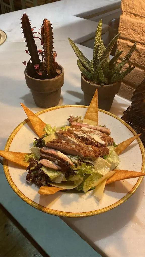 Mpakalógatos_Ámfissa_slider_image_2