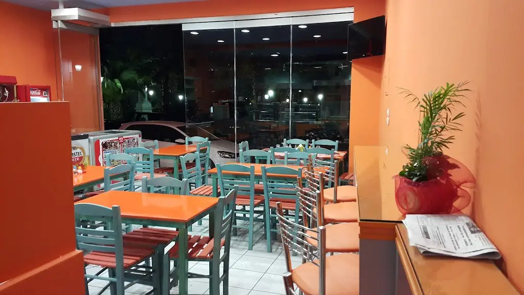 Pitamam Restaurant in Ámfissa