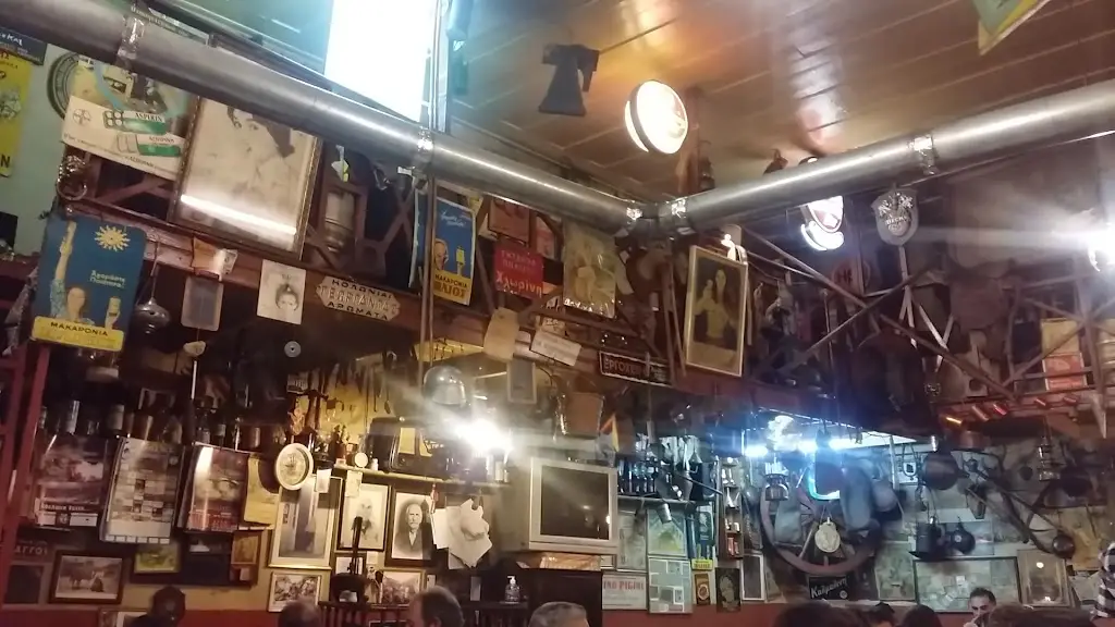 ΤΑΒΕΡΝΑ ΦΑΡΟΠΟΥΛΟΣ_Ámfissa_slider_image_2