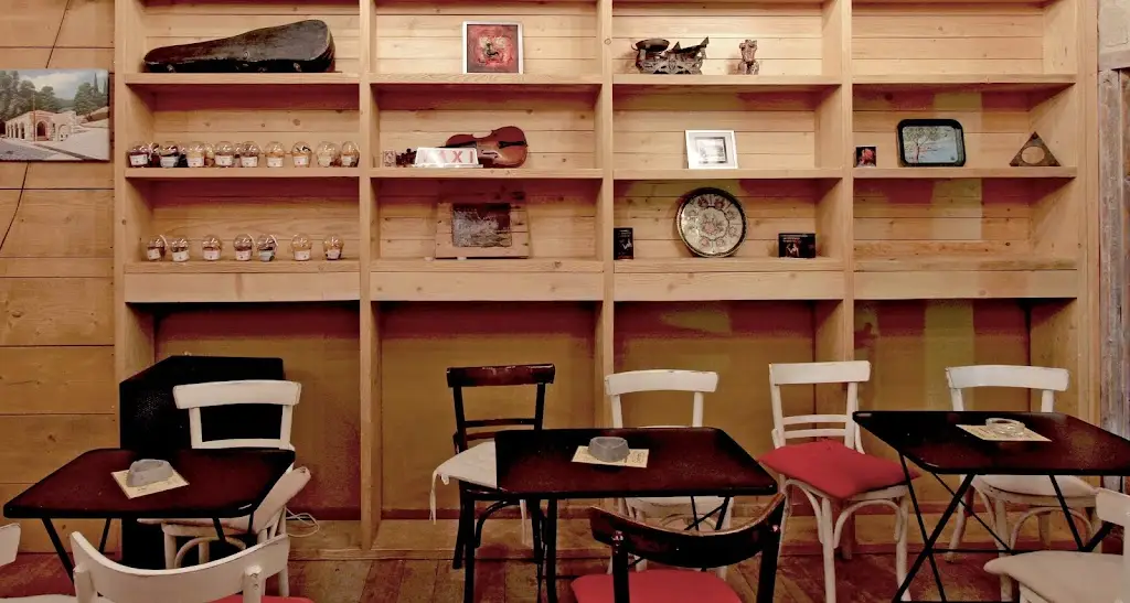 Polychoros Xarmaina_Ámfissa_slider_image_1