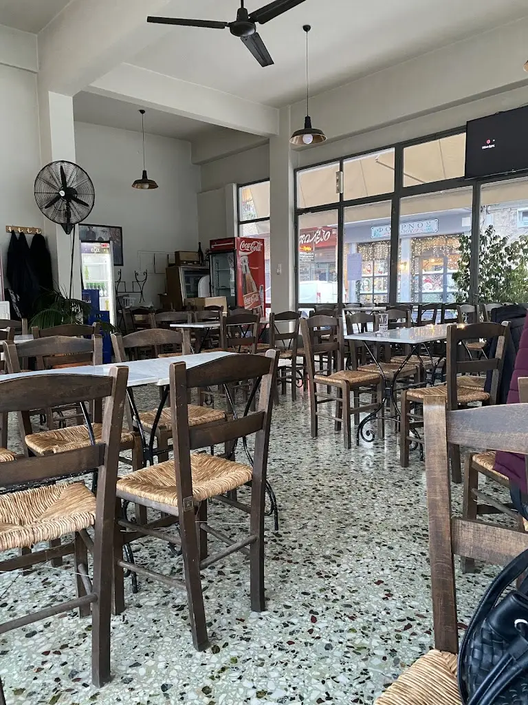 LEFT sklav_Aeantio traditional café ..._Atalánti_review