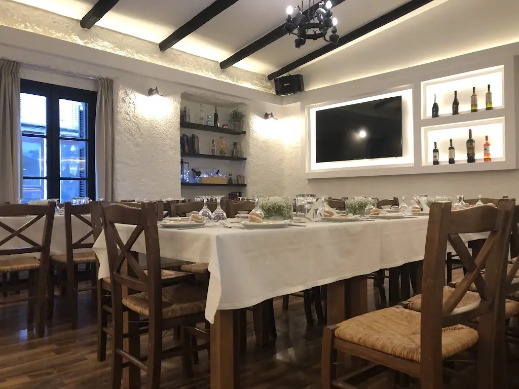 ΠΛΑΤΑΝΟΣ ΕΣΤΙΑΤΟΡΙΟ CATERING_Atalánti_slider_image_1