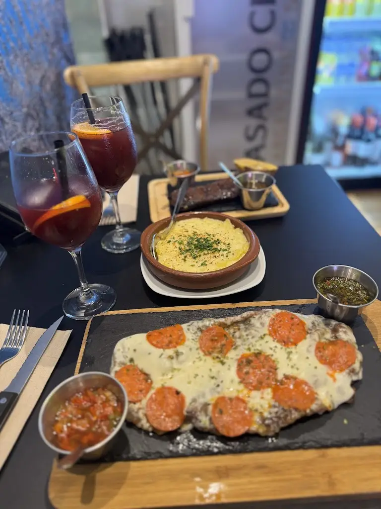 Lib Kor_Το Στέκι / To Steki_Antikyra_review