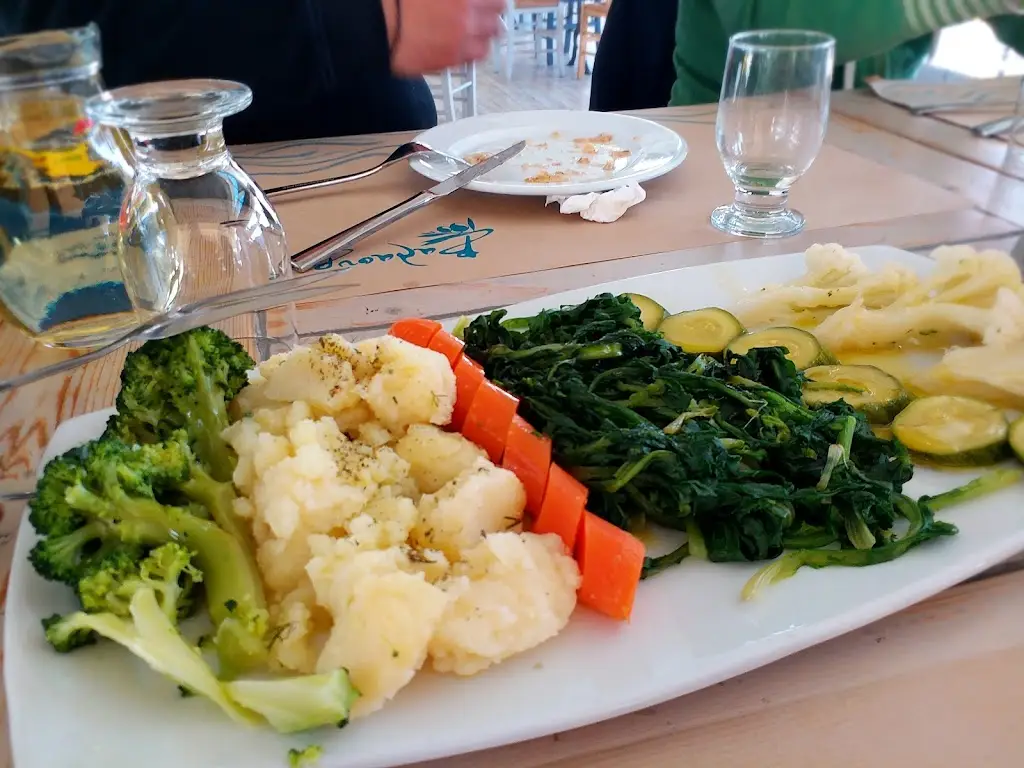 Menu_Ψαροταβέρνα ΒΑΛΑΟΥΡΑΣ_Antikyra_image_6