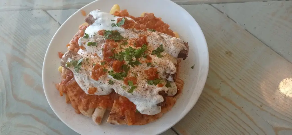 Menü_Kati Pshnetai_Antikyra_Bild_2