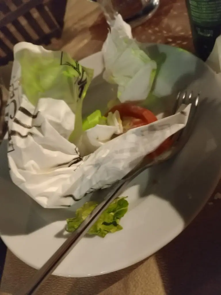 Σεραφειμ Ζαρκαδας_XXL_Antikyra_review