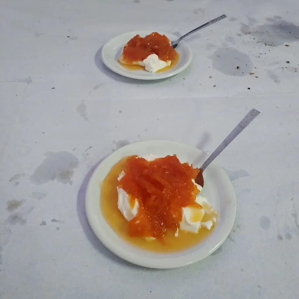 Menü_Τα Χαμομήλια_Antikyra_Bild_2