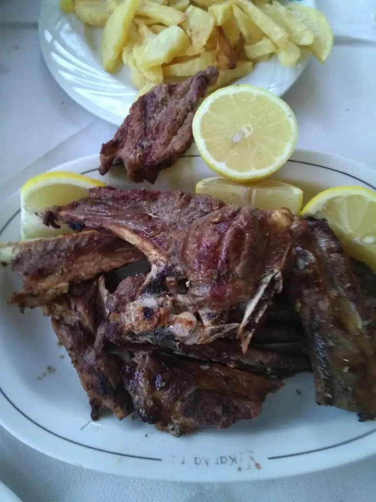 Menu_Kaplanis Taverna_Aráchova_imagen_6