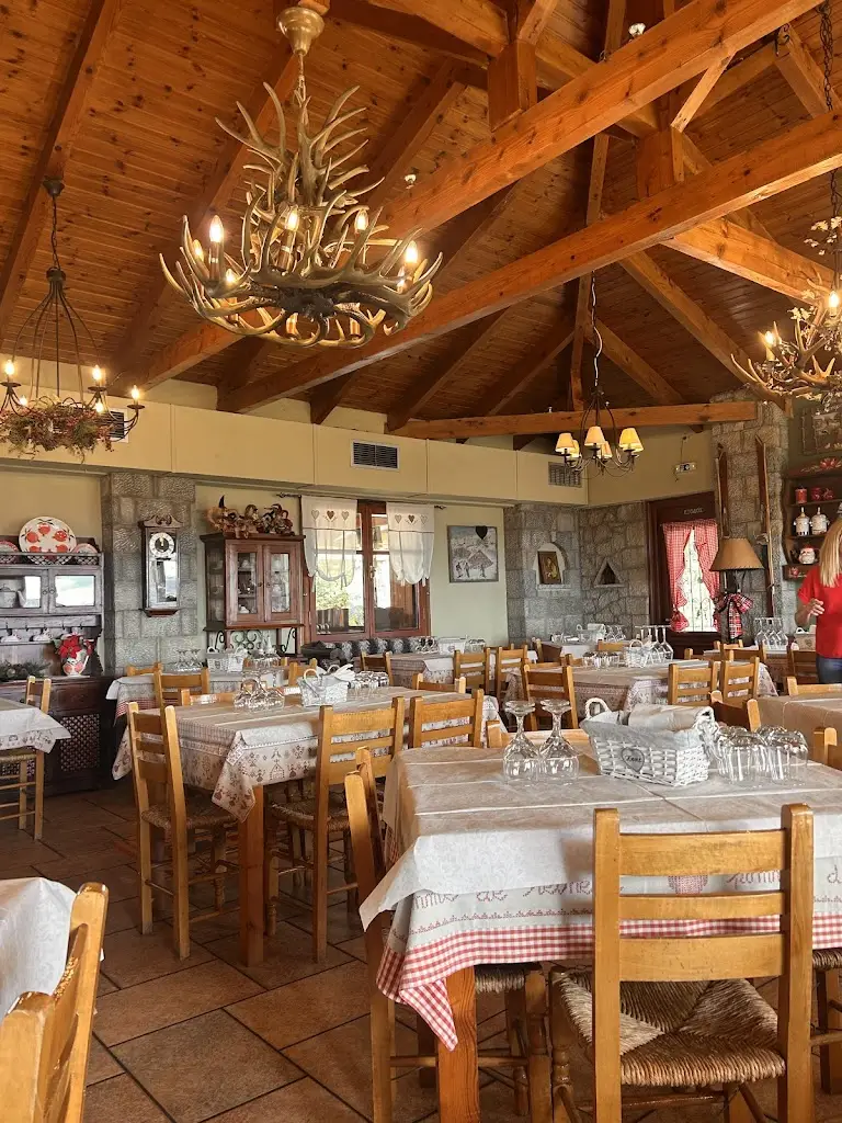 Taverna Christos_Aráchova_slider_image_1