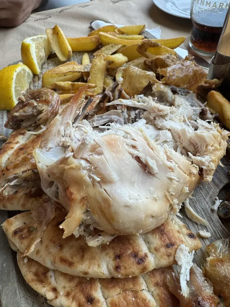 Giannis Pasios_Ο ΚΥΡΙΟΣ ΛΙΧΟΥΔΗΣ_Áno Liósia_review