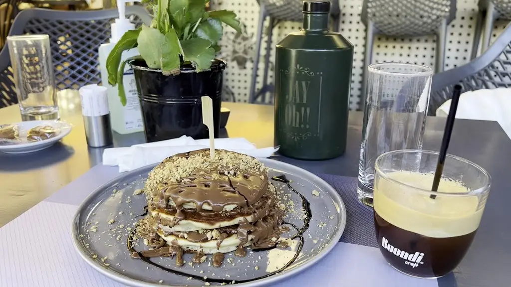 JAY Oh_Aráchova_slider_image_2