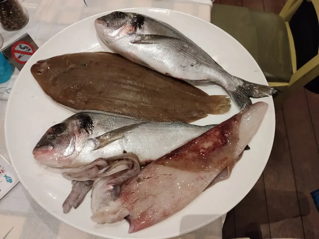 Menü_Το Σπιτικό Μεζεδοπωλείο - Ουζερί_Chalkída_Bild_6