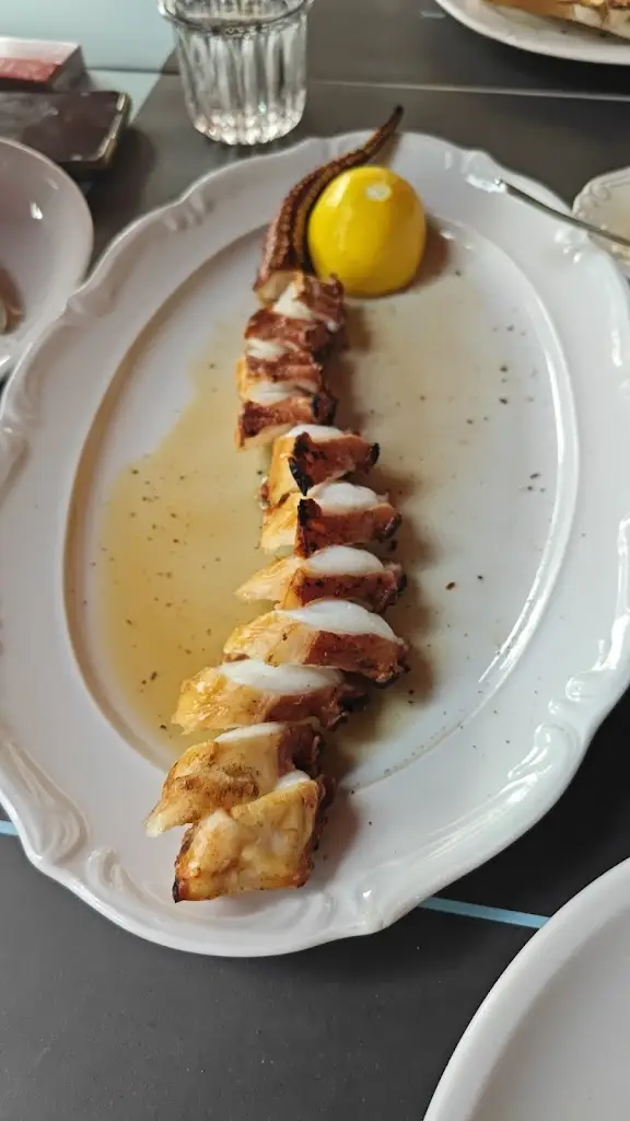 Menü_Tsaf_Chalkída_Bild_6