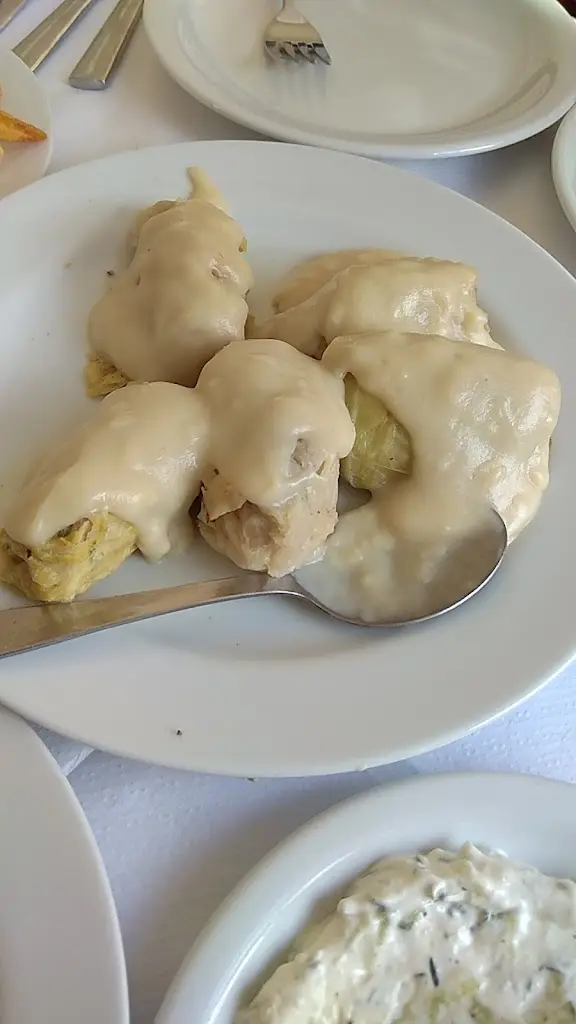 Menü_ΕΚΑΤΗ RESTAURANT_Dístomo_Bild_3