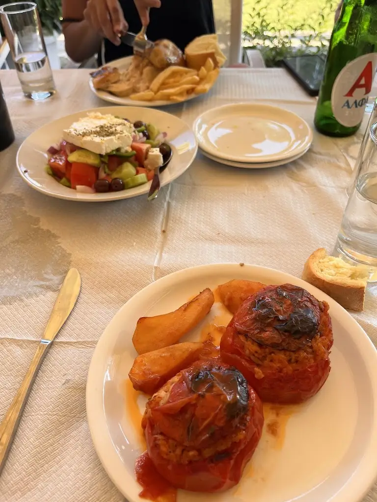 Menu_Peroquet_Dístomo_image_5