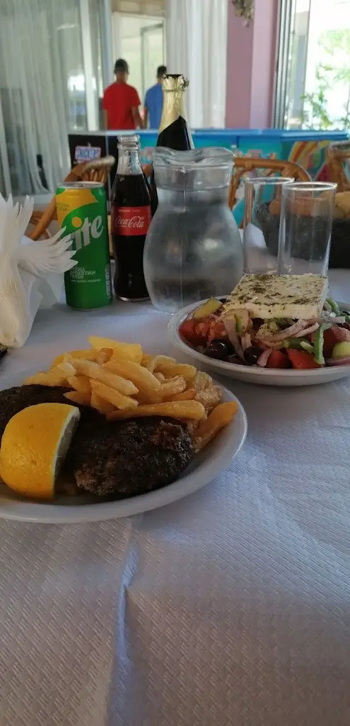 Menu_Peroquet_Dístomo_image_6