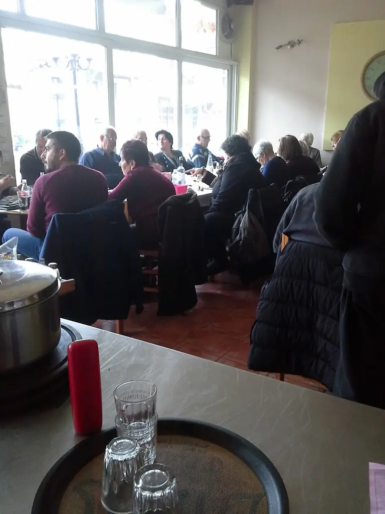 Ο Ροιος Snack Bar ΟΒΕΛΗΣΤΗΡΙΟ_Dístomo_slider_image_2