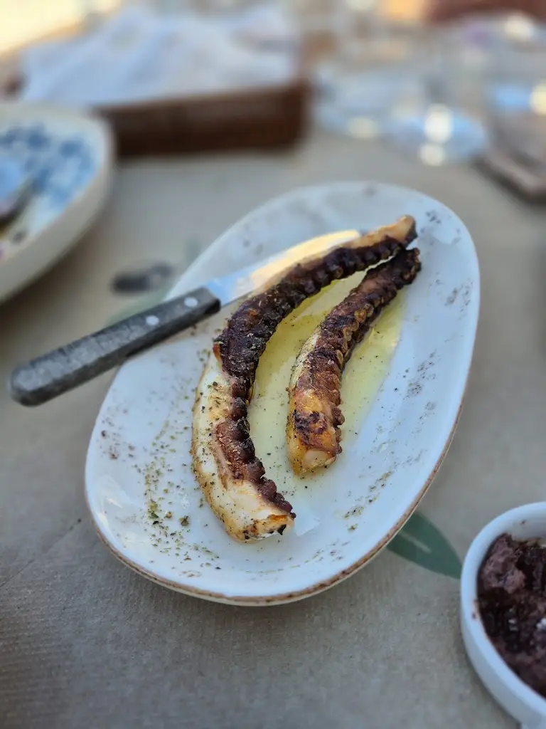 Menu_Aiolos_Áyios Konstandínos_image_5