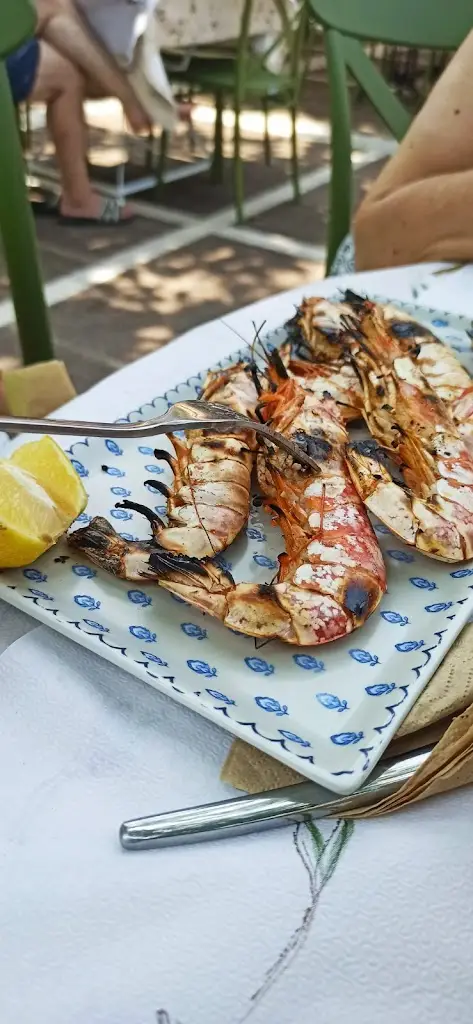 Menü_Ο ΣΩΤΗΡΗΣ ΨΗΤΟΠΩΛΕΙO_Áyios Konstandínos_Bild_4