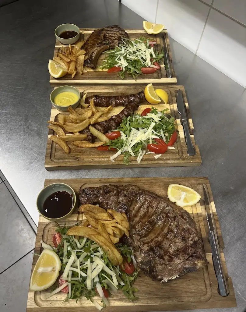 Ο ΣΩΤΗΡΗΣ ΨΗΤΟΠΩΛΕΙO_Áyios Konstandínos_slider_image_3