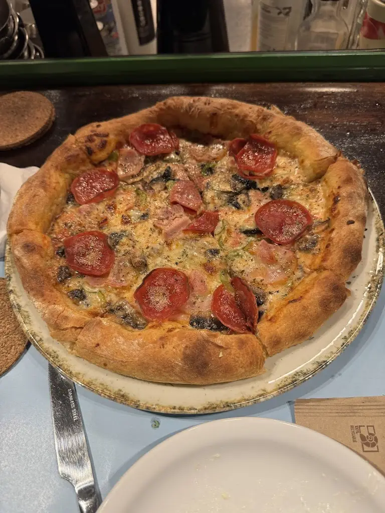 Anthony Arcentales_Balkoni Samos | Seaside Cafe Restaurant_Áyios Konstandínos_review