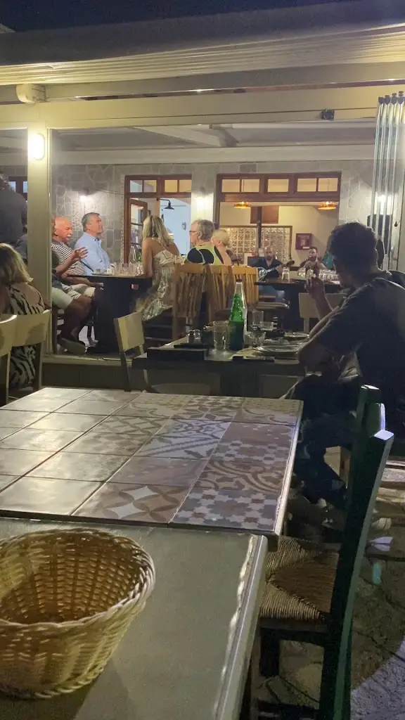 Sahan Camdereli_Fevgatos_Áyios Konstandínos_review