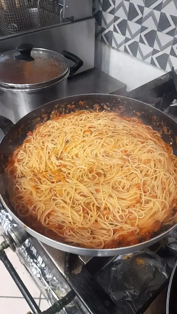 Στου Γρηγόρη την ταβέρνα_Áyios Konstandínos_slider_image_2