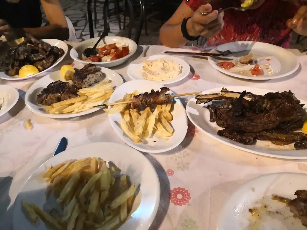 Menu_The Plane Trees Tavern_Áyios Konstandínos_imagen_4