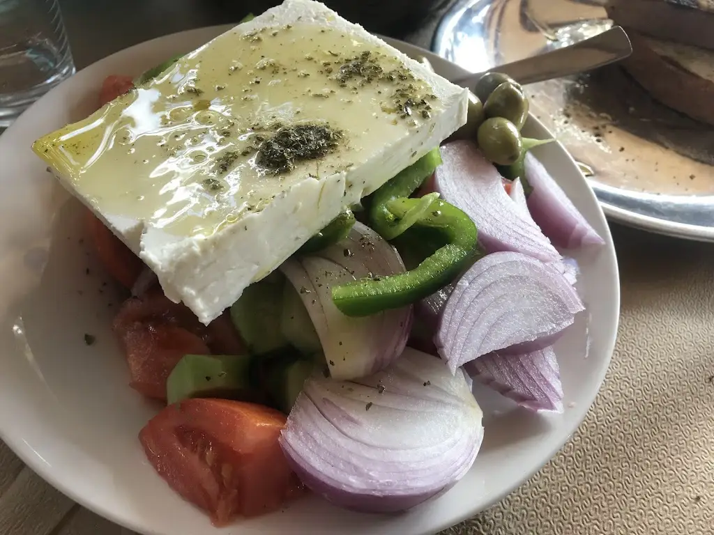 Menü_Νικήτας Ο Κυνηγός - Ταβέρνα_Áyios Konstandínos_Bild_1