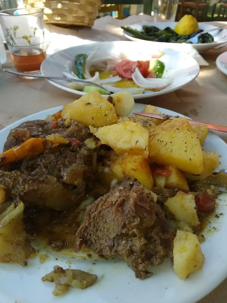 Menü_Νικήτας Ο Κυνηγός - Ταβέρνα_Áyios Konstandínos_Bild_4