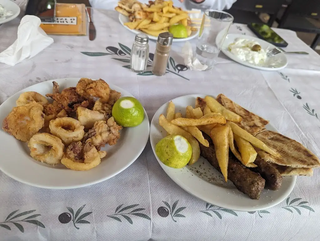 Benjamin Buckley_Tzimēs_Áyios Konstandínos_Bewertung