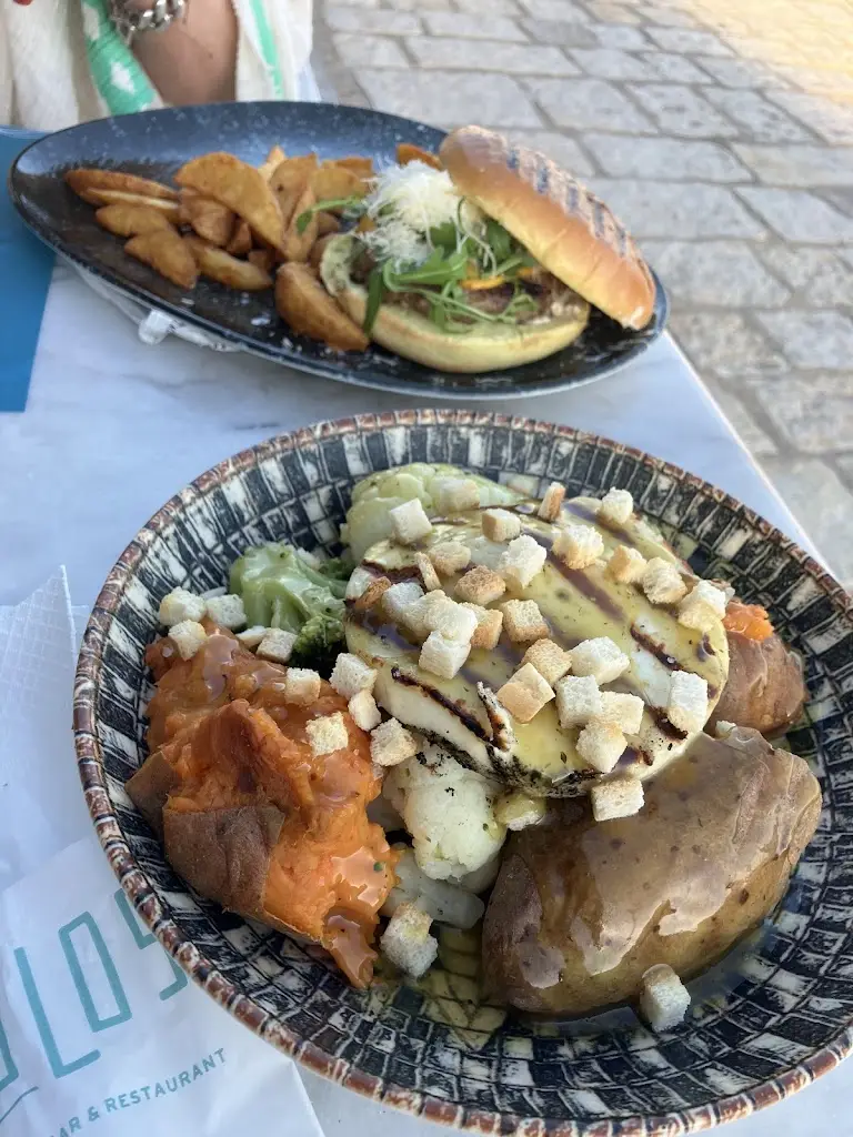 Ed & Liv_Molos Cafe_Itéa_avis