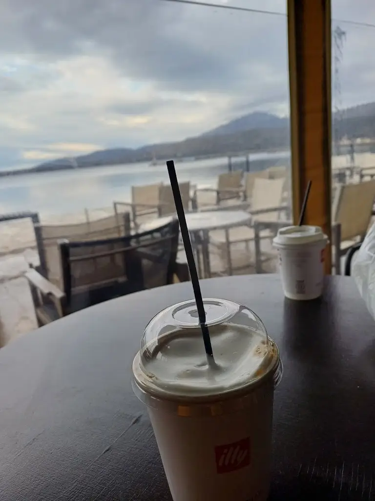 Molos Cafe_Itéa_slider_image_3