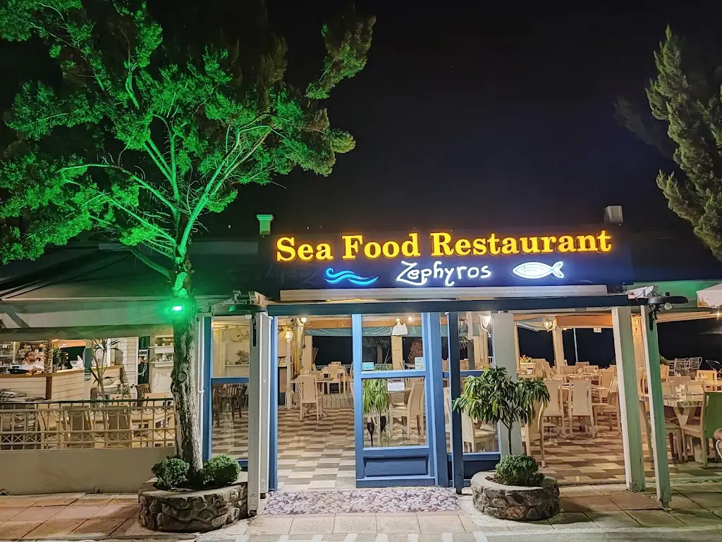 Zephyros Sea food restaurant - Itea_Itéa_slider_image_1