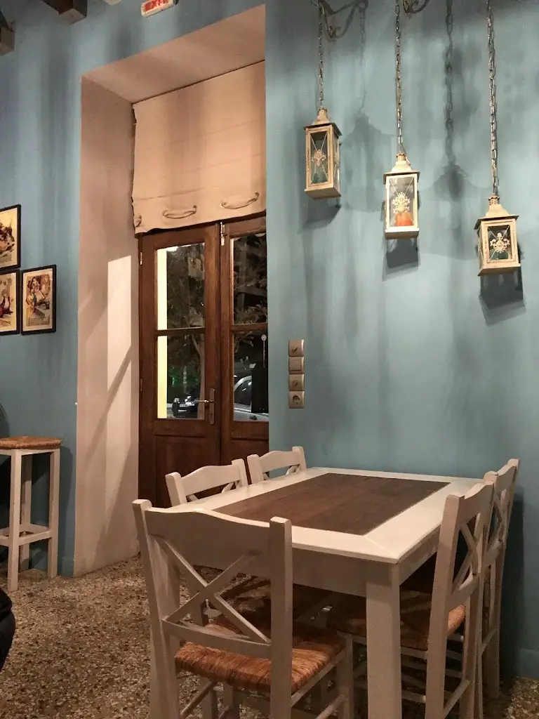 Karen Lee_Το Καρέ του Μεζέ_Itéa_Bewertung