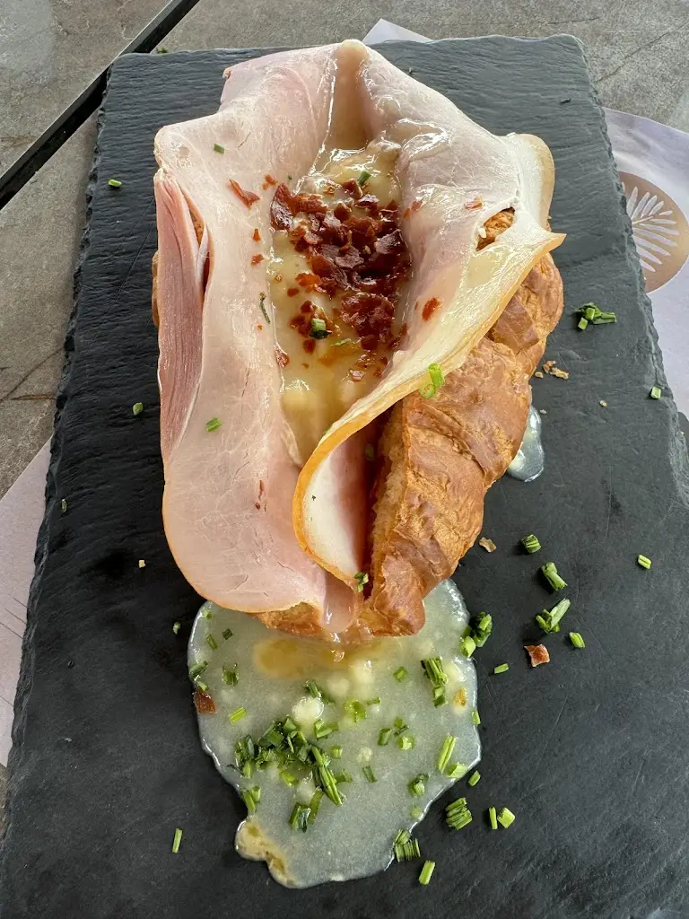 Maria Bimpa_Riviera restobar_Erétria_Bewertung