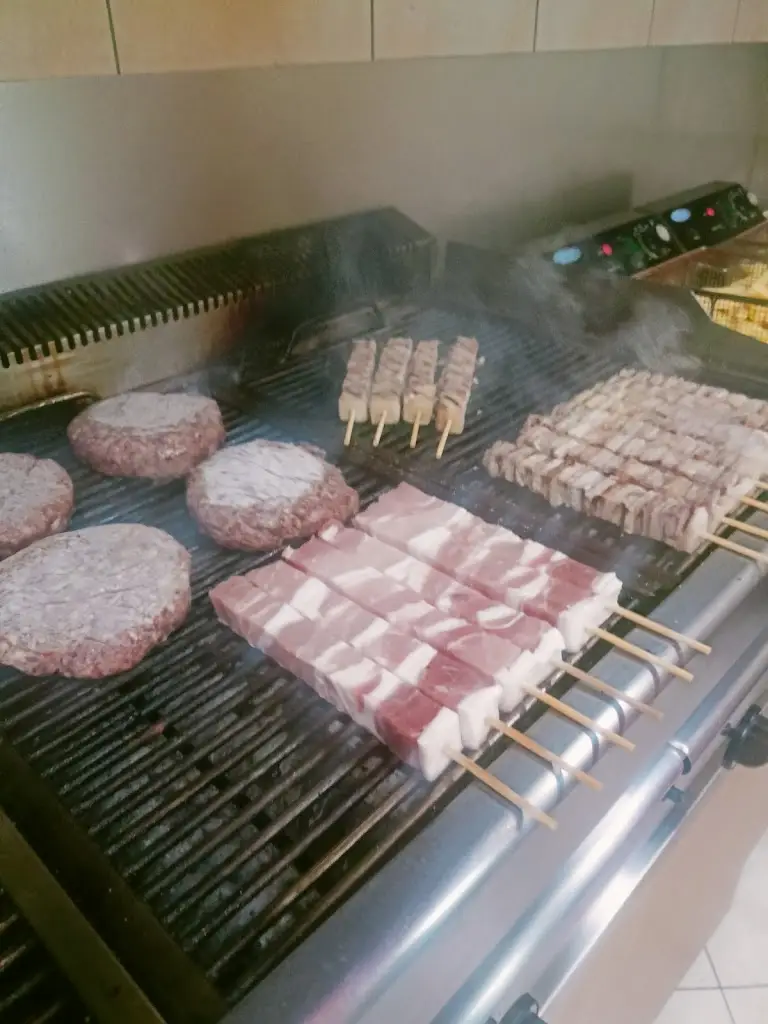 Menü_Καρυστινός & Ρένα_Erétria_Bild_2