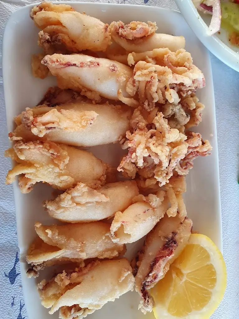 Menü_Ψαροταβέρνα - Ουζερί ''Νέα Ψαρά''_Erétria_Bild_9